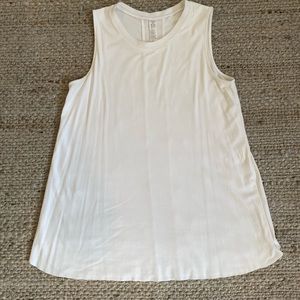 Spanx perfect length top, tank